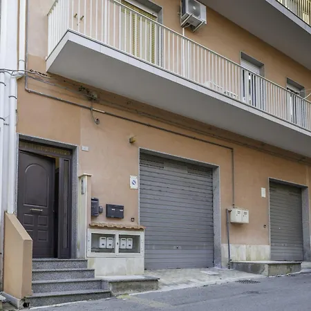 Alba Apartment *